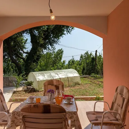 Nike - Two-bedroom With Terrace * Mlini