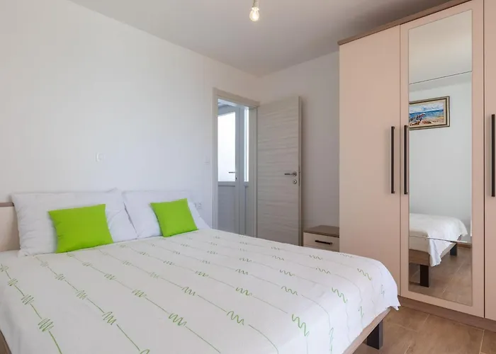 Nike - Two-bedroom With Terrace Appartamento Mlini